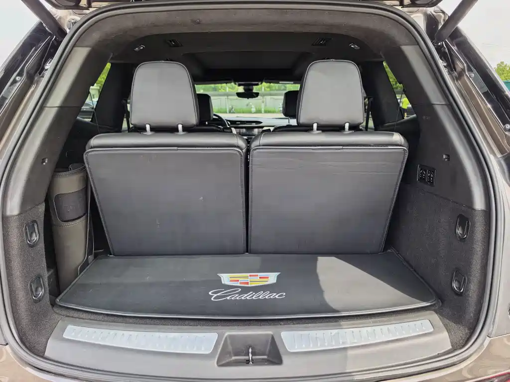 Cadillac XT6 — миниатюра 17