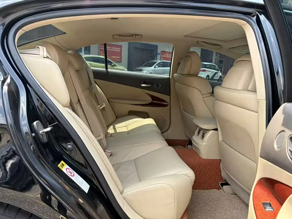 Lexus GS — миниатюра 11