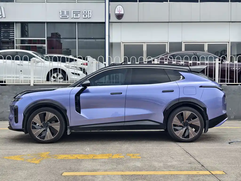 Lynk & Co 08 EM-P — миниатюра 6