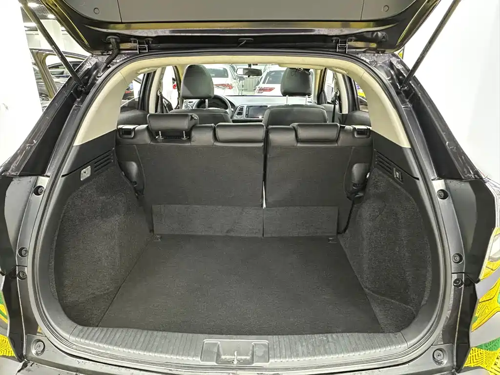 Honda Vezel — миниатюра 19