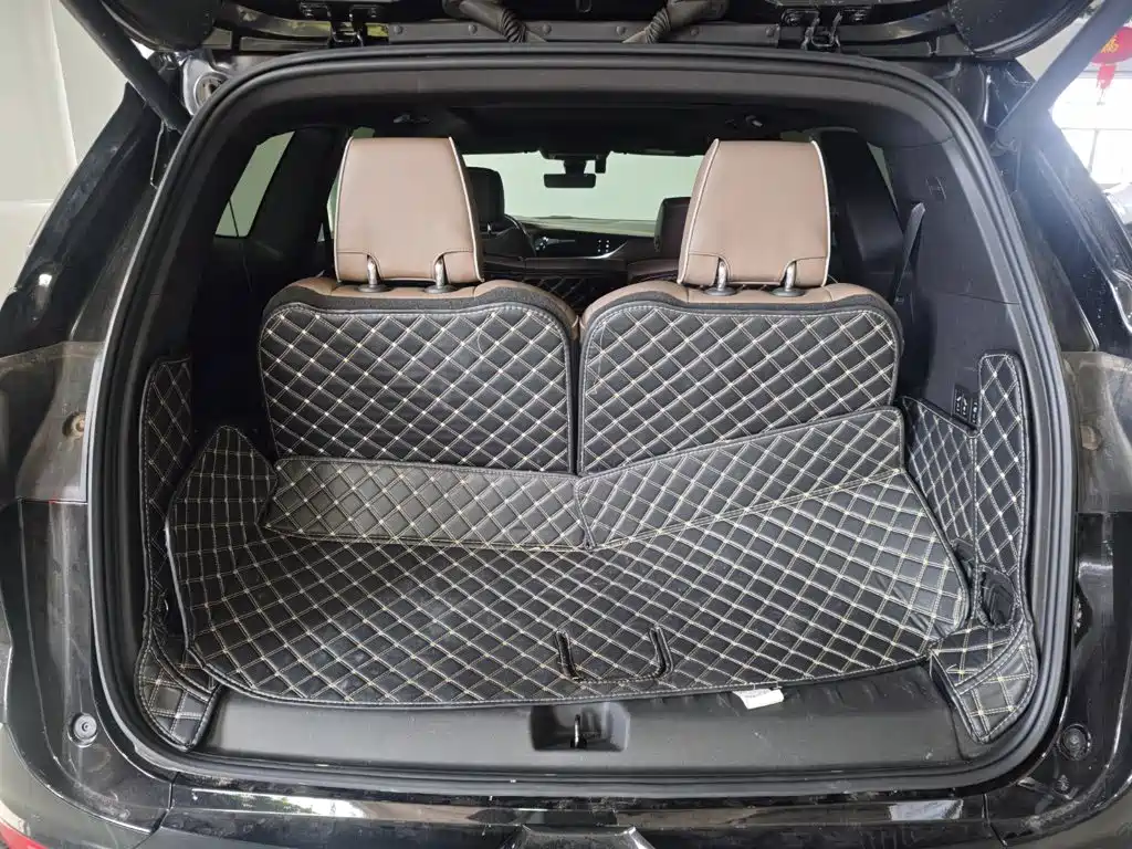 Buick Enclave — миниатюра 18