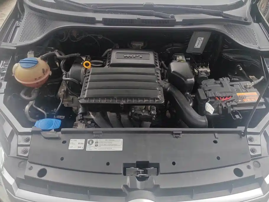 Volkswagen Santana — миниатюра 10