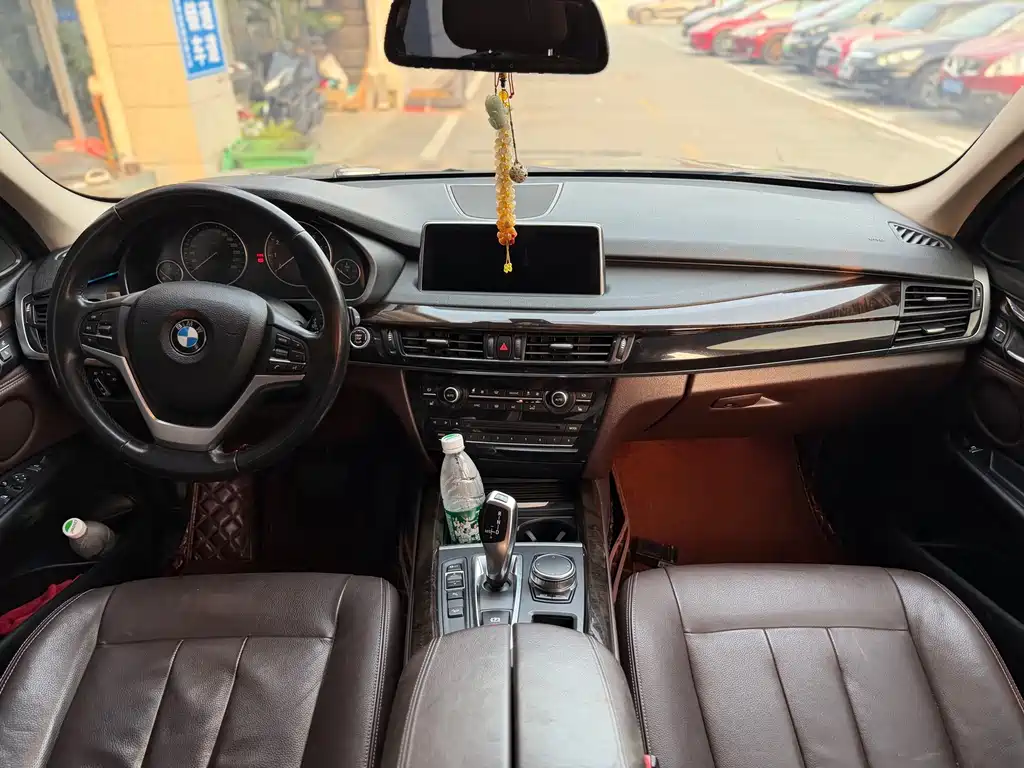 BMW X5 (Import) — миниатюра 10
