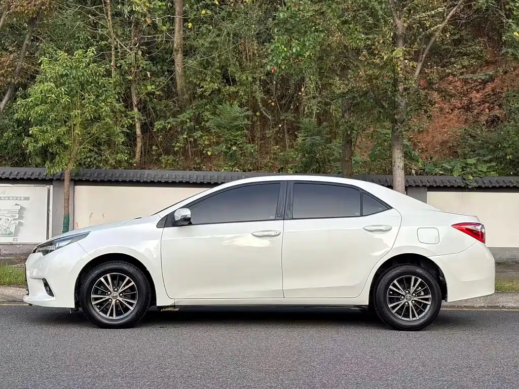 Toyota Levin — миниатюра 2