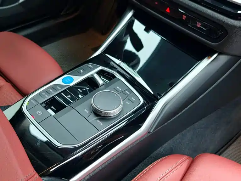 BMW i3 — миниатюра 11