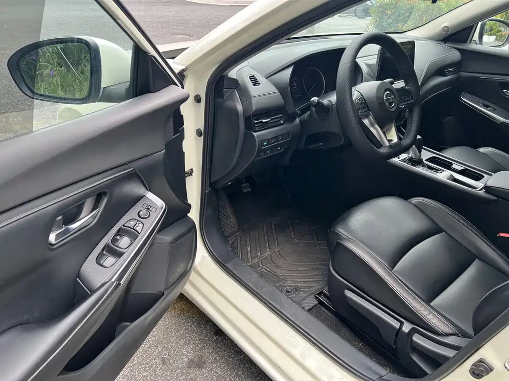 Nissan Sylphy — миниатюра 8