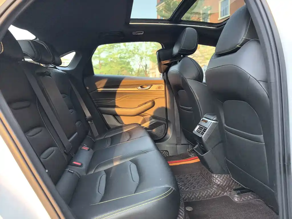 Geely Xingrui — миниатюра 15
