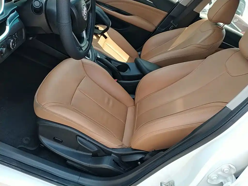Buick Excelle — миниатюра 15