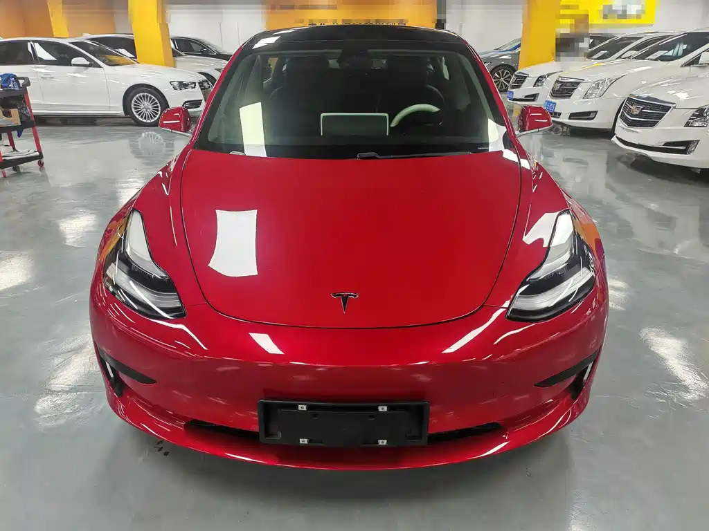 Tesla Model 3 — миниатюра 2