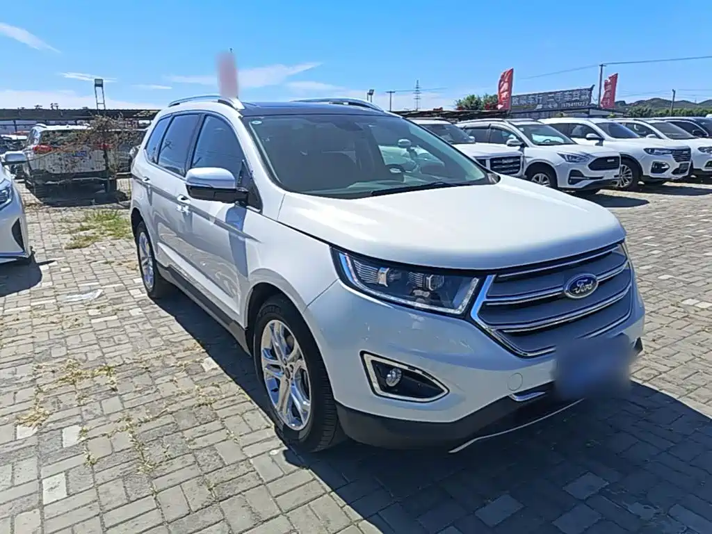 Ford Edge — миниатюра 4