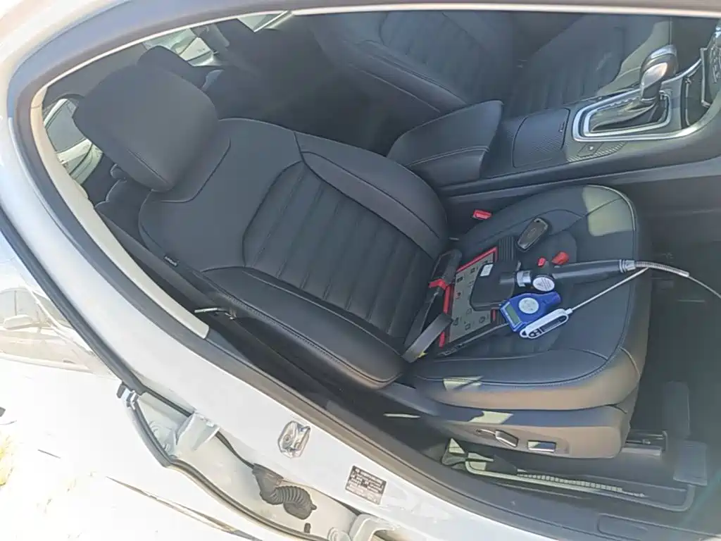 Ford Edge — миниатюра 25