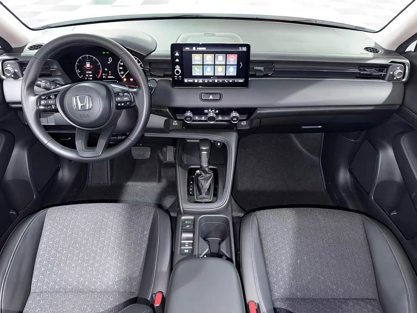 Honda XR-V 1.5 л 2023 г. Белый, пробег 30000 км