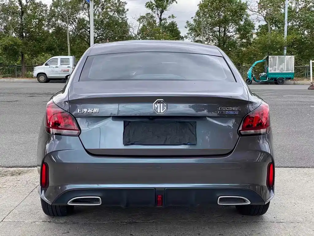 MG MG5 — миниатюра 9