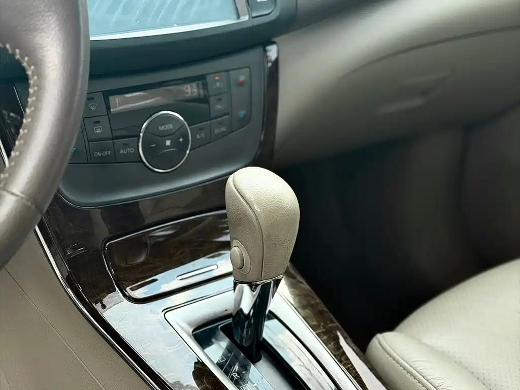 Nissan Sylphy — миниатюра 9