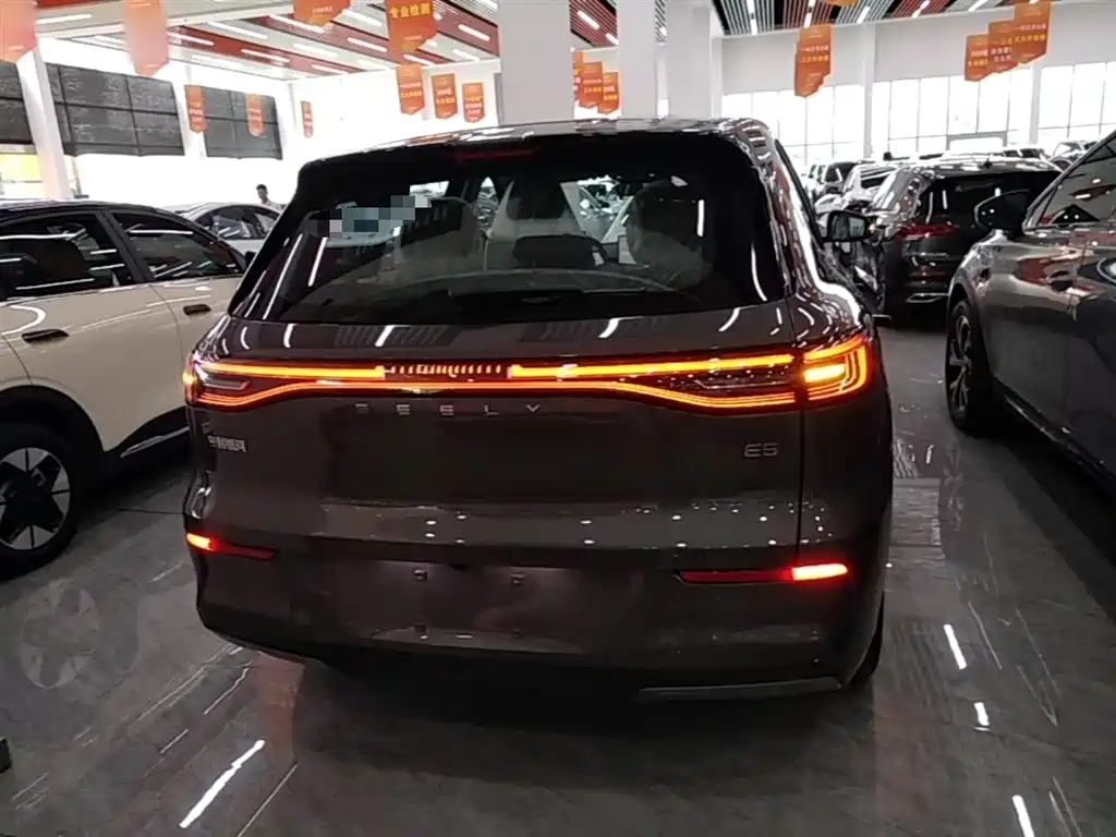 Geely Galaxy Galaxy E5 E5 2026 530km