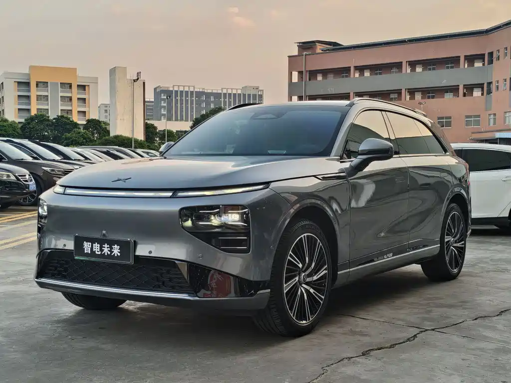 XPeng G9