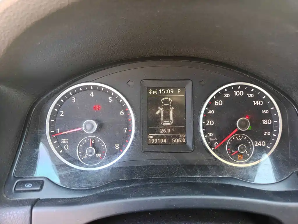 Volkswagen Tiguan — миниатюра 7