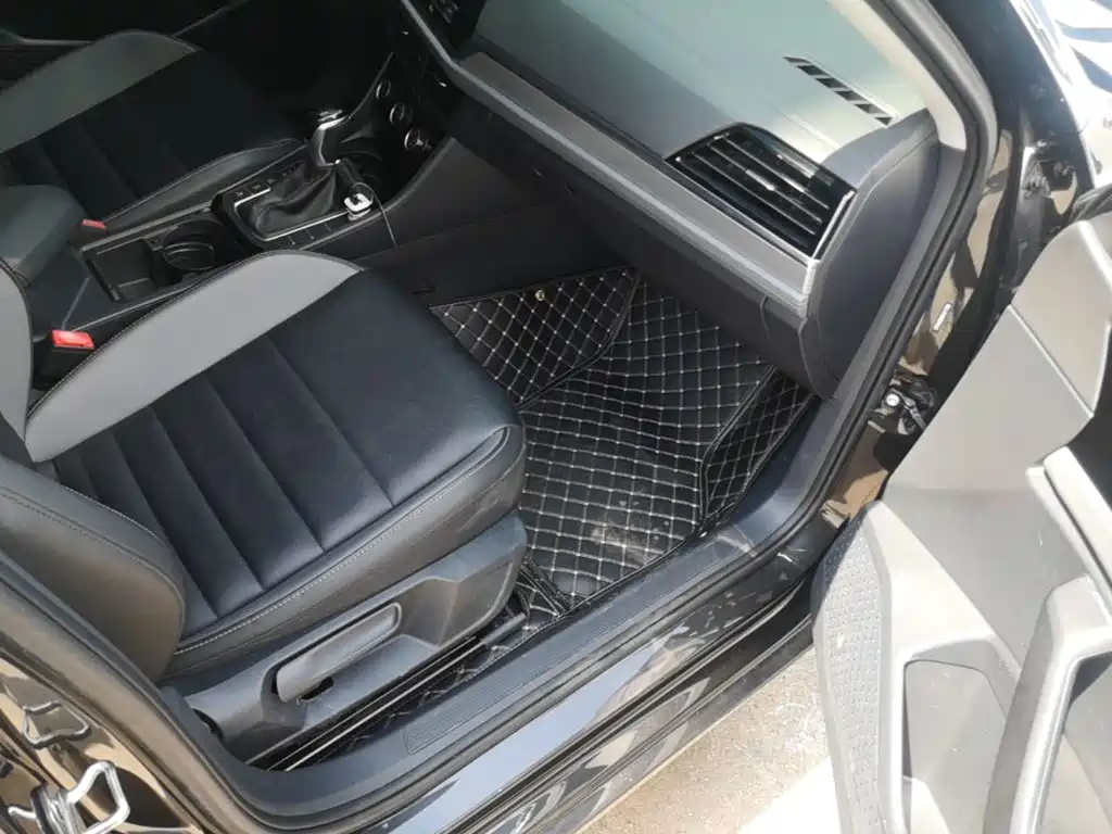Volkswagen Sagitar — миниатюра 25