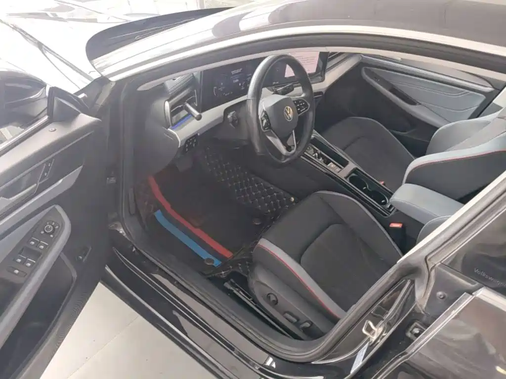 Volkswagen Lamando — миниатюра 16