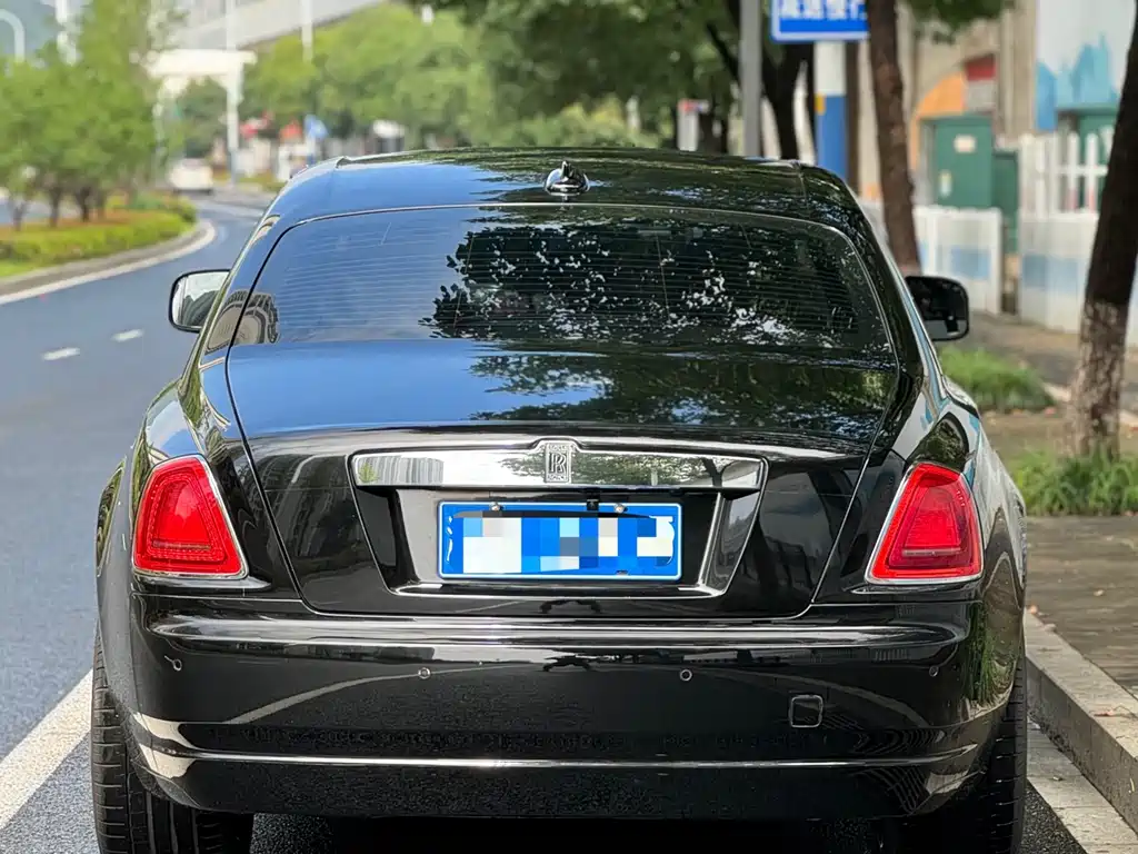 Rolls-Royce Ghost 2010 6.6T Standard