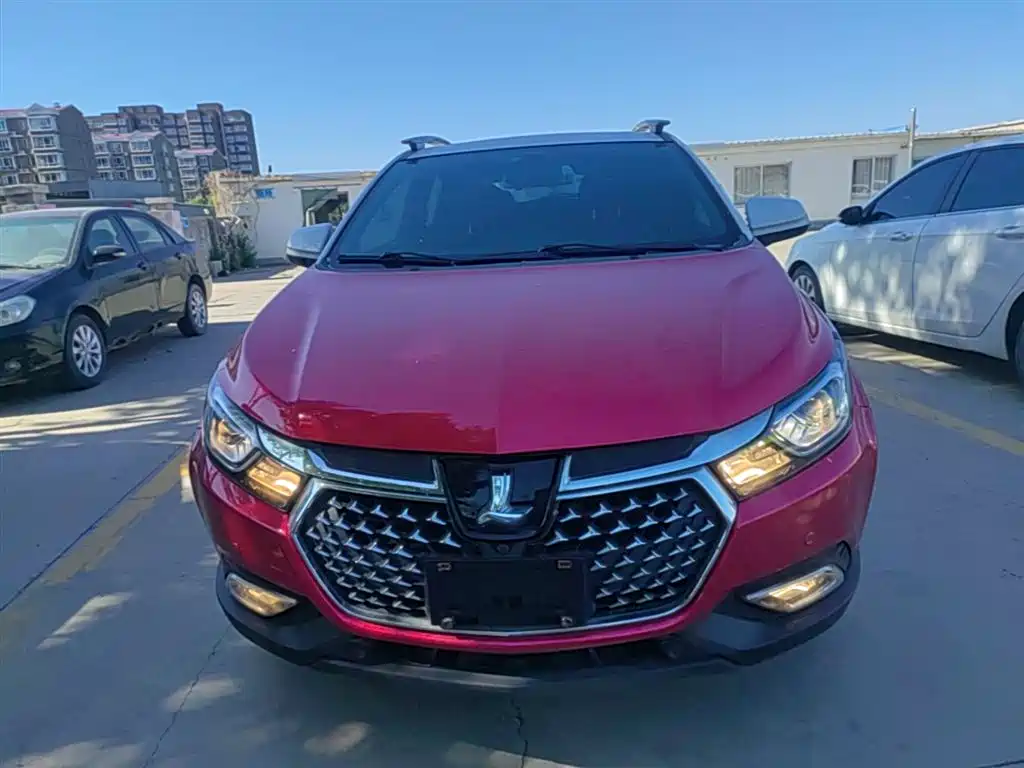 Luxgen U5 SUV — миниатюра 3