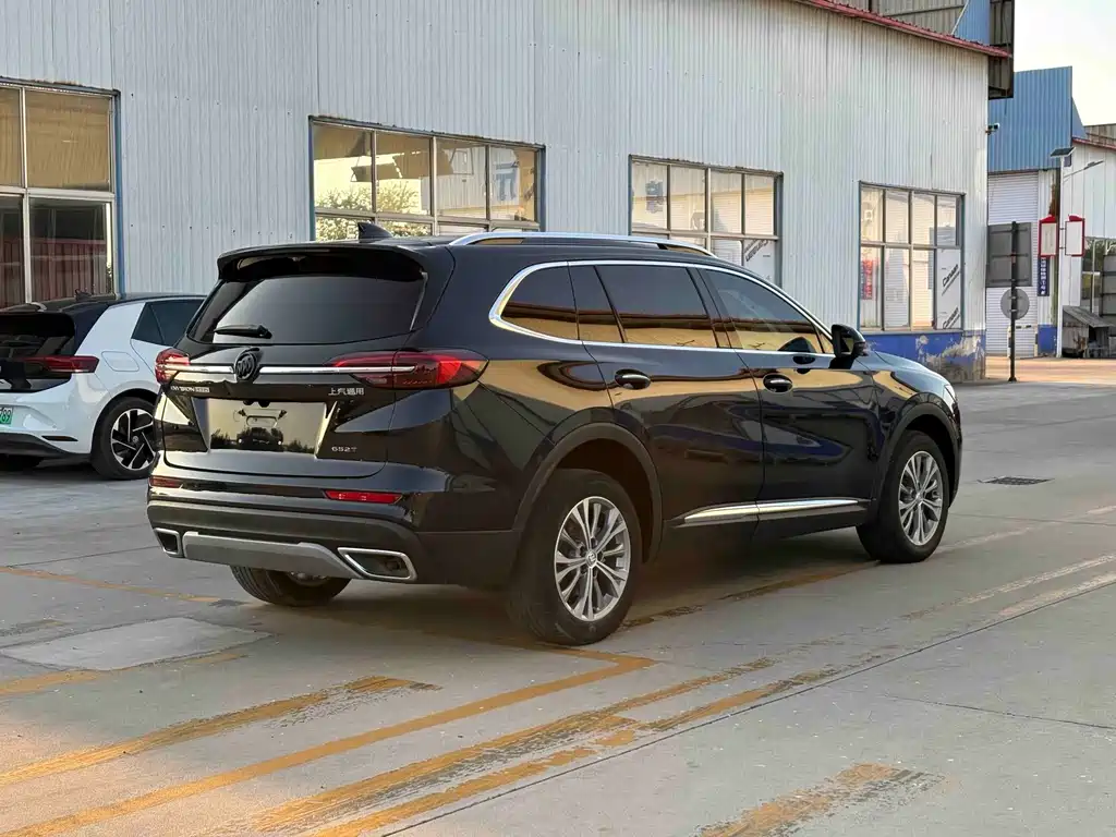 Buick Envision Plus — миниатюра 9