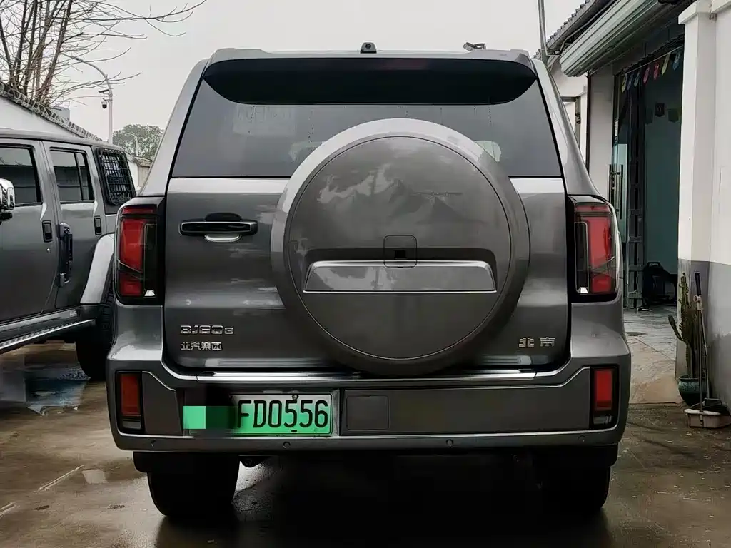 BAIC BJ60 2024 5 мест