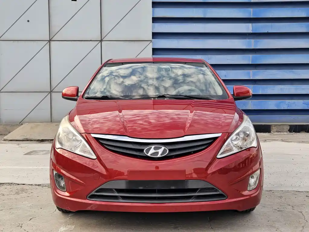 Hyundai Verna — миниатюра 5