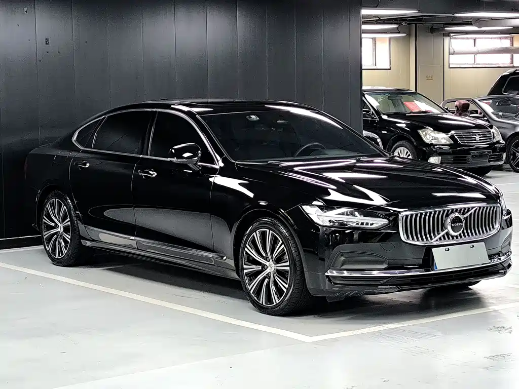 Volvo S90 — миниатюра 3