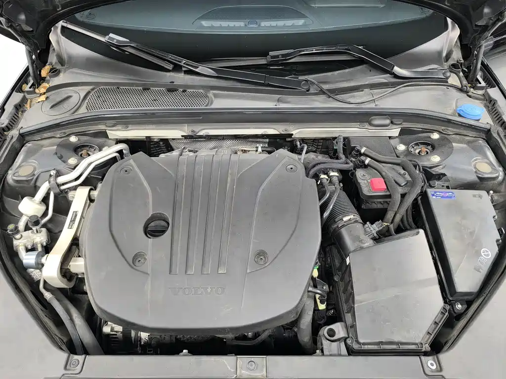 Volvo S90 — миниатюра 17