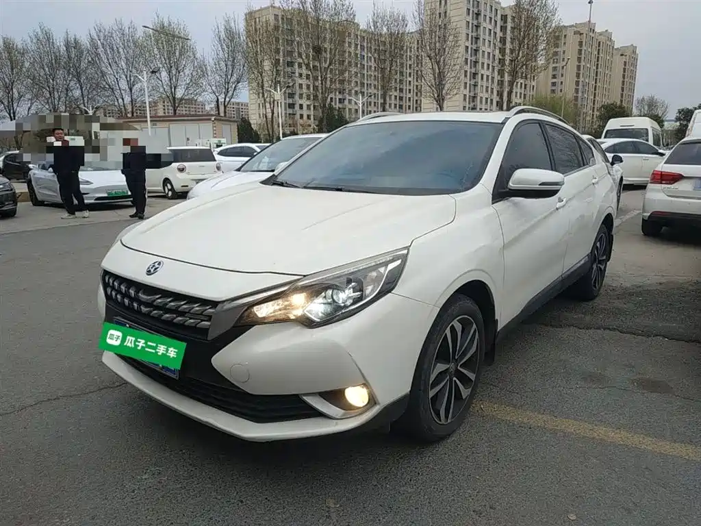 Venucia T90 2020