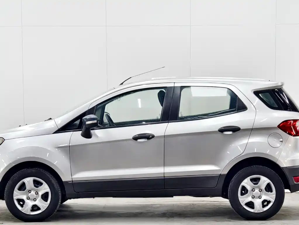 Ford Ecosport — миниатюра 7