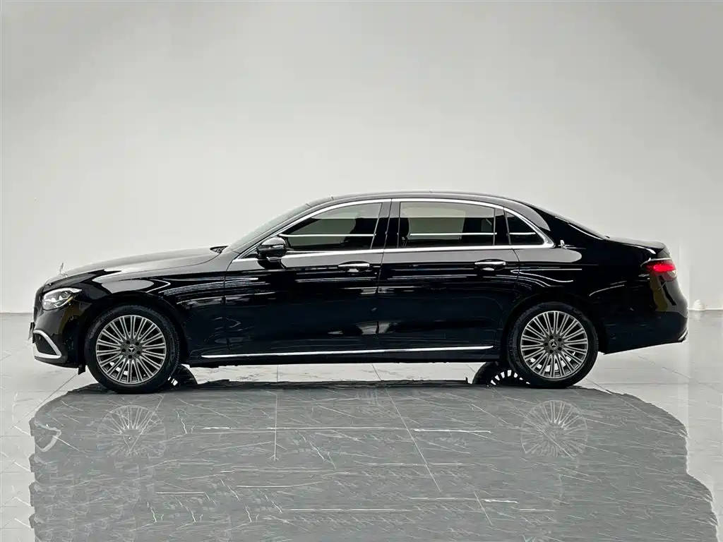 Mercedes-Benz E-Class E 2023 E 300 L Luxury