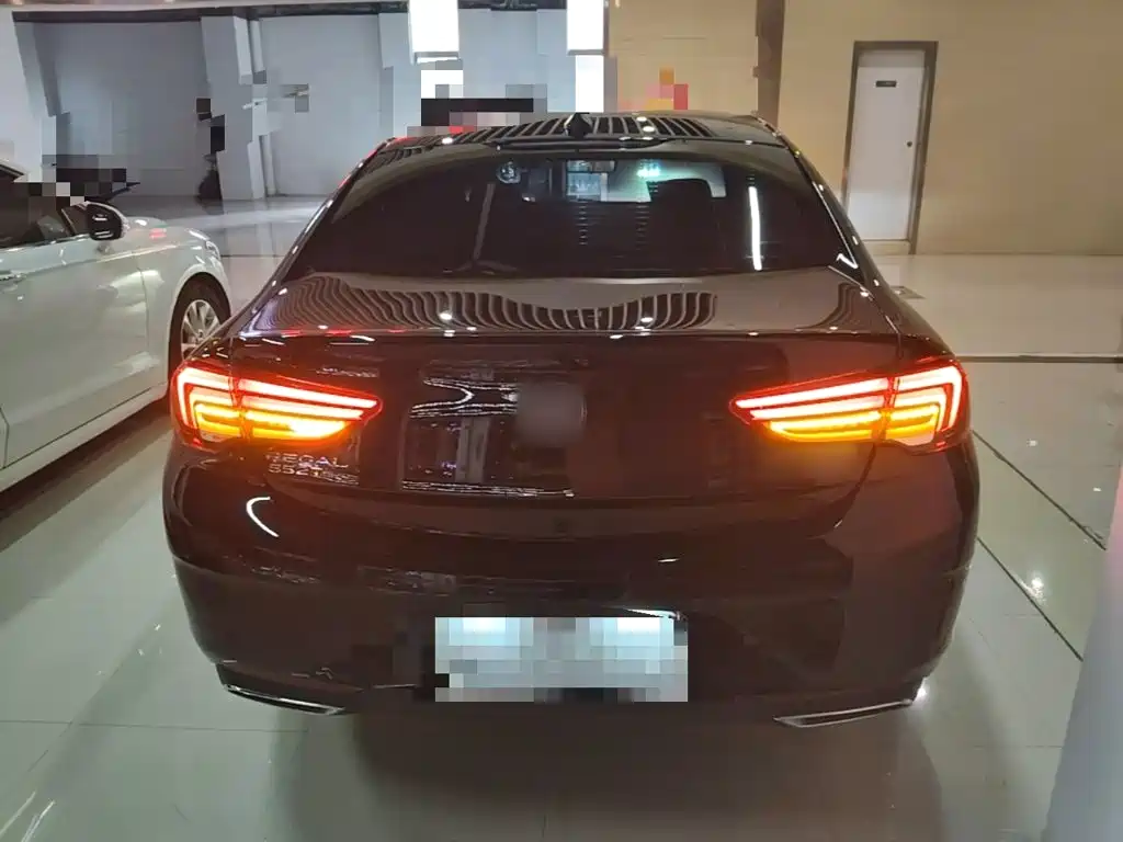 Buick Regal — миниатюра 6