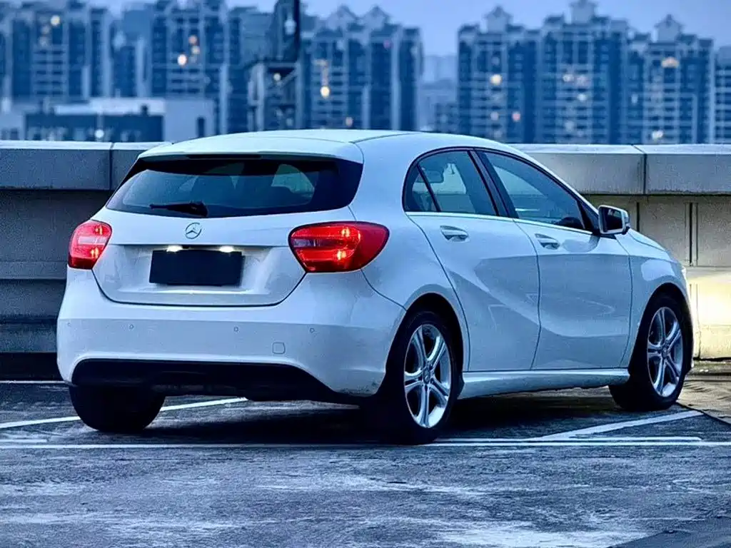 Mercedes-Benz A-Class (Import) — миниатюра 7