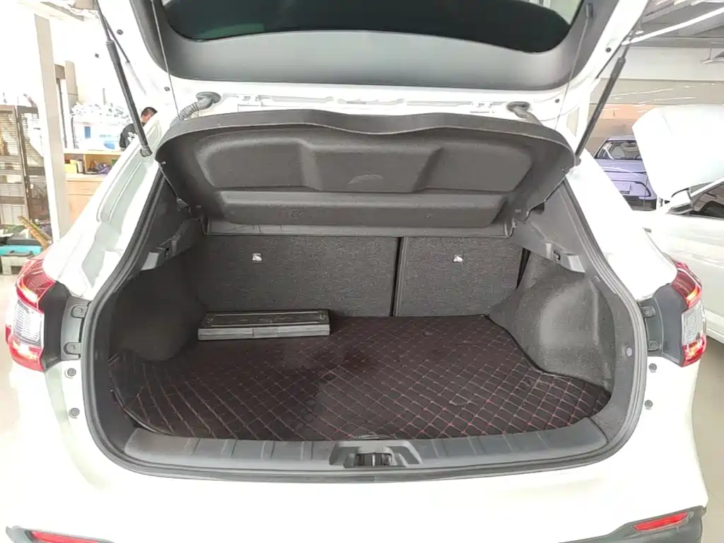 Nissan Qashqai — миниатюра 19