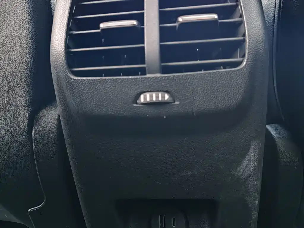 Ford Focus — миниатюра 17