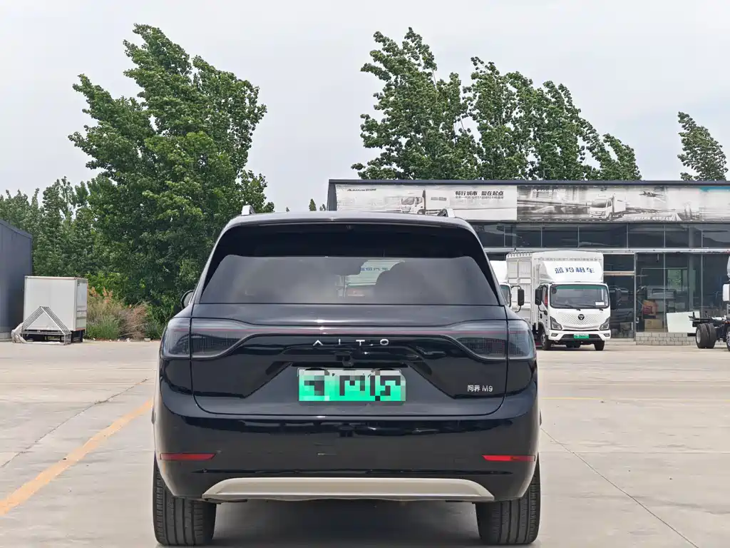 Aito M9 2024 Ultra 52kWh 6 мест