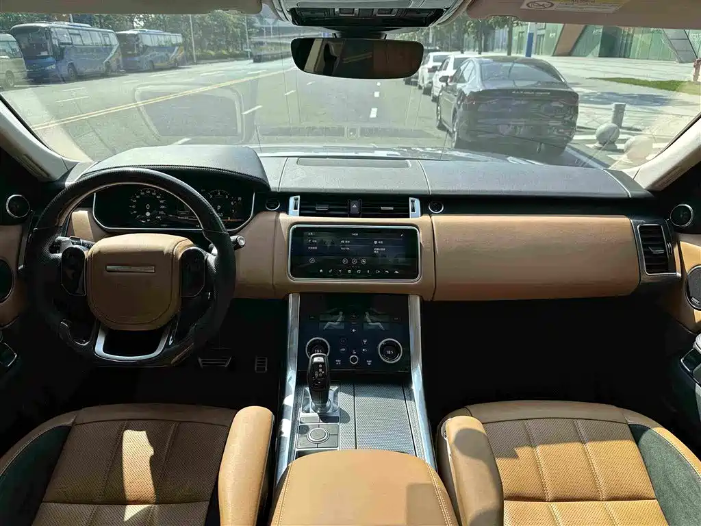 Land Rover Sport — миниатюра 5