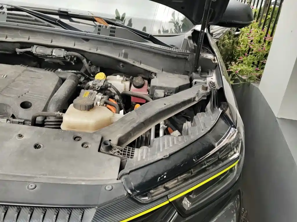 Roewe RX5 New Energy — миниатюра 23