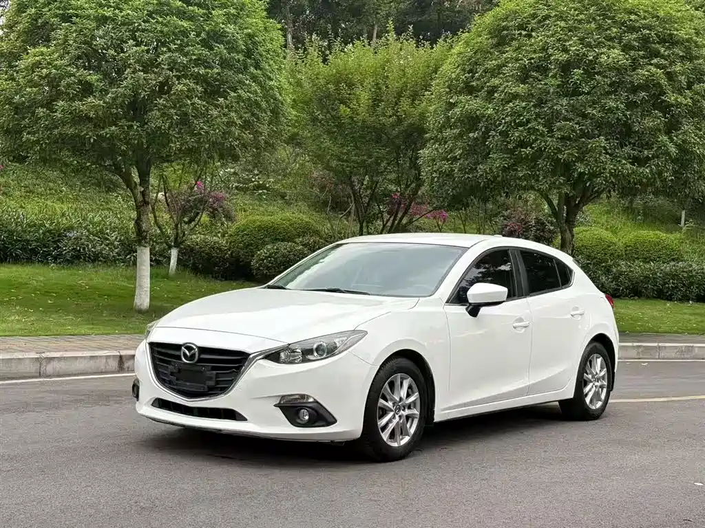 Купить Mazda 3 Axela