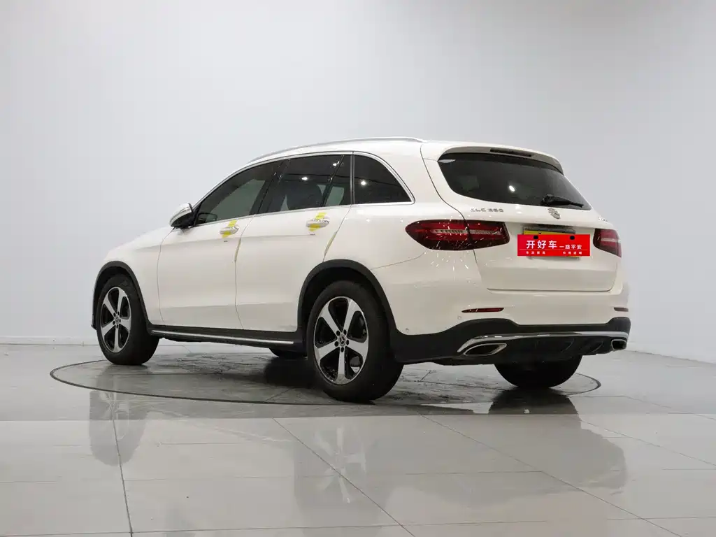 Mercedes-Benz GLC — миниатюра 3