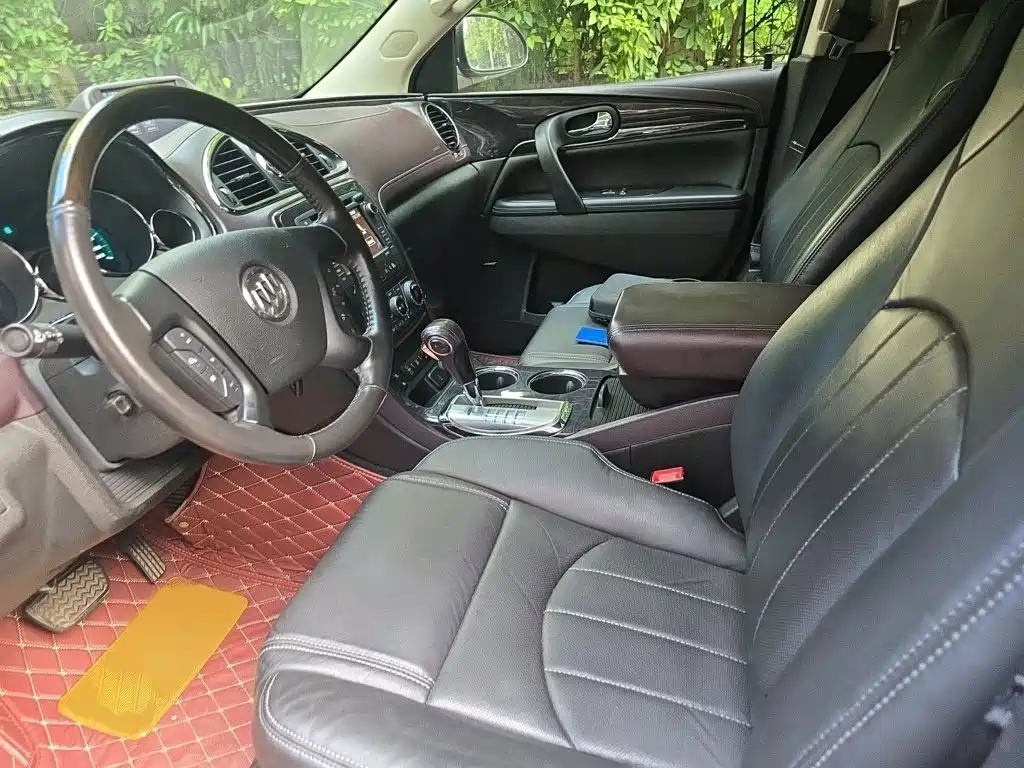 Buick Enclave — миниатюра 8