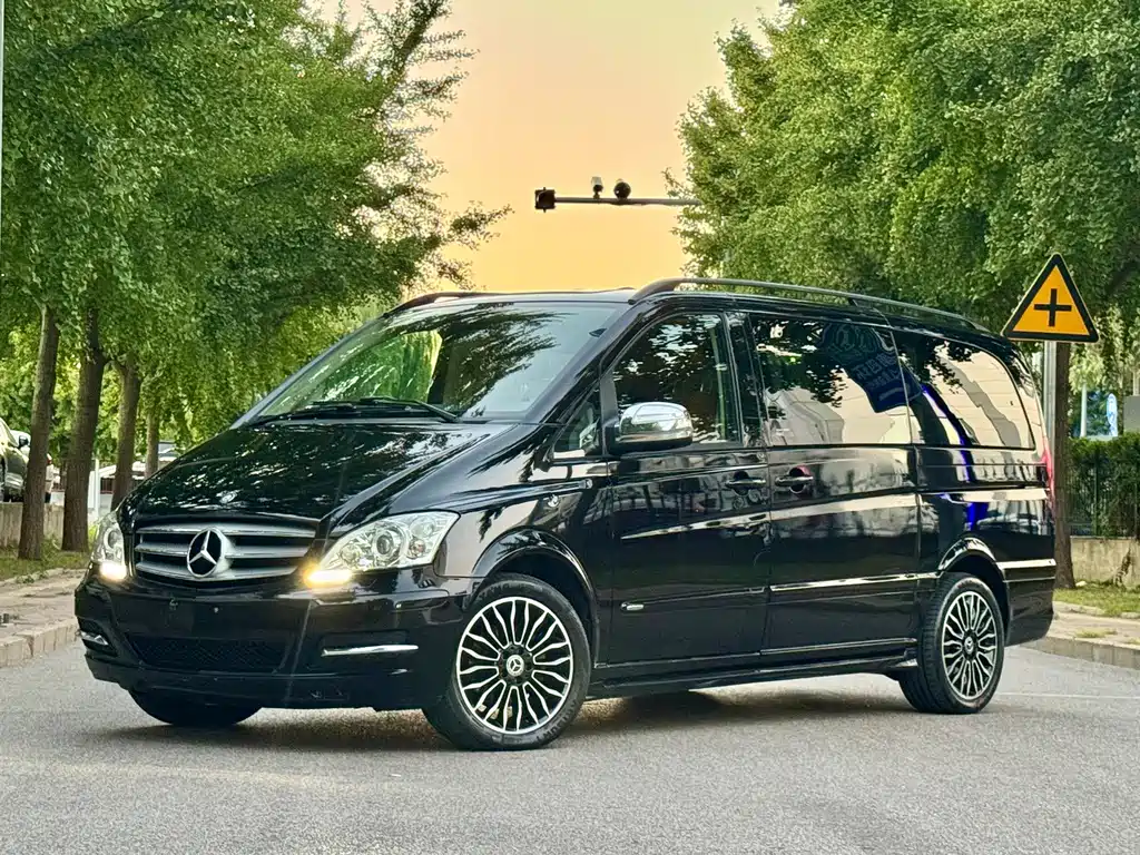 Mercedes-Benz Viano
