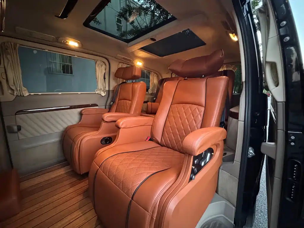 Mercedes-Benz Viano — миниатюра 13