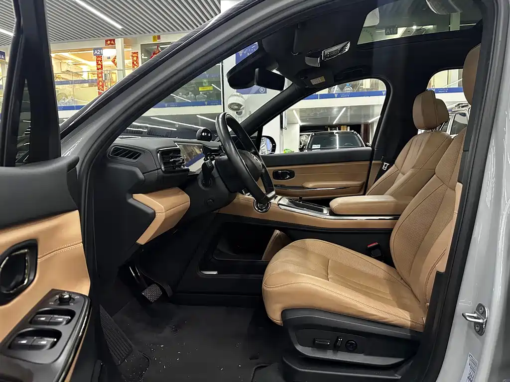 NIO ES8 — миниатюра 4