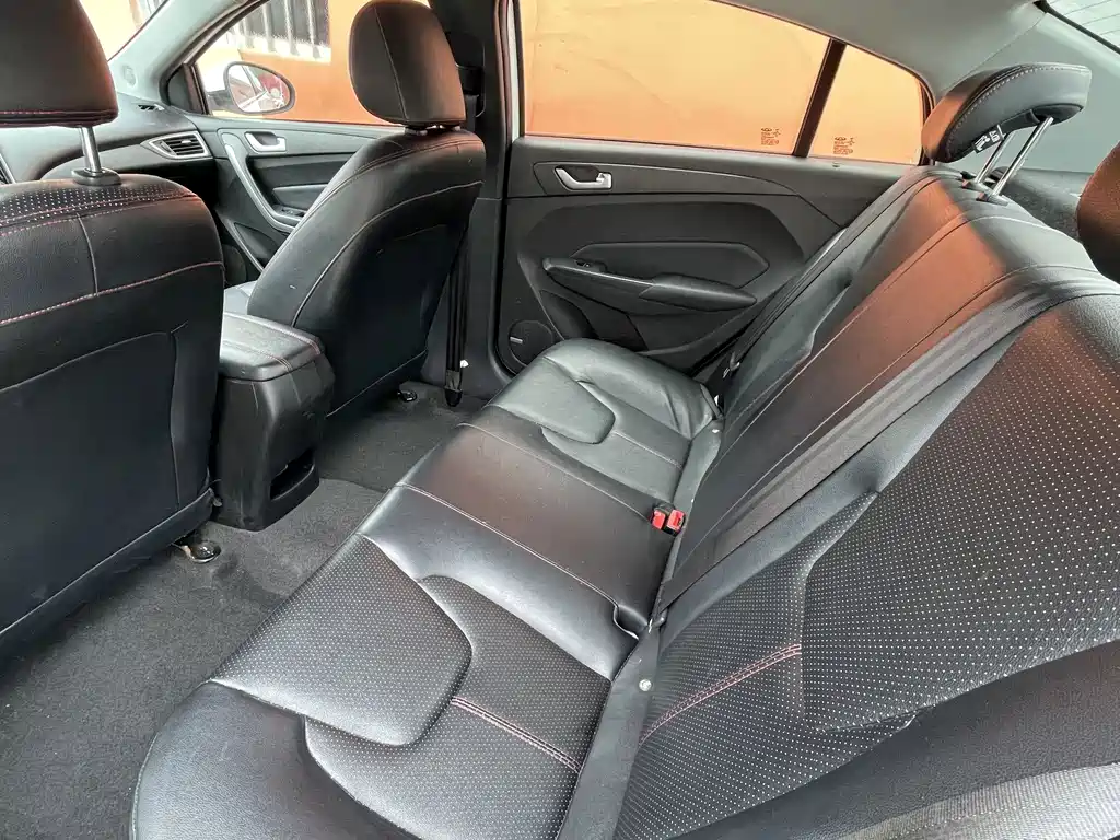 Chery Arrizo 5 — миниатюра 7