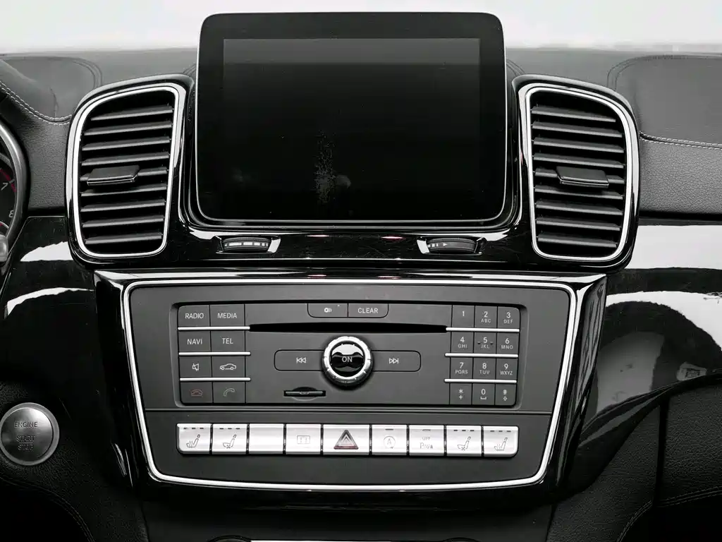 Mercedes-Benz GLS AMG — миниатюра 19
