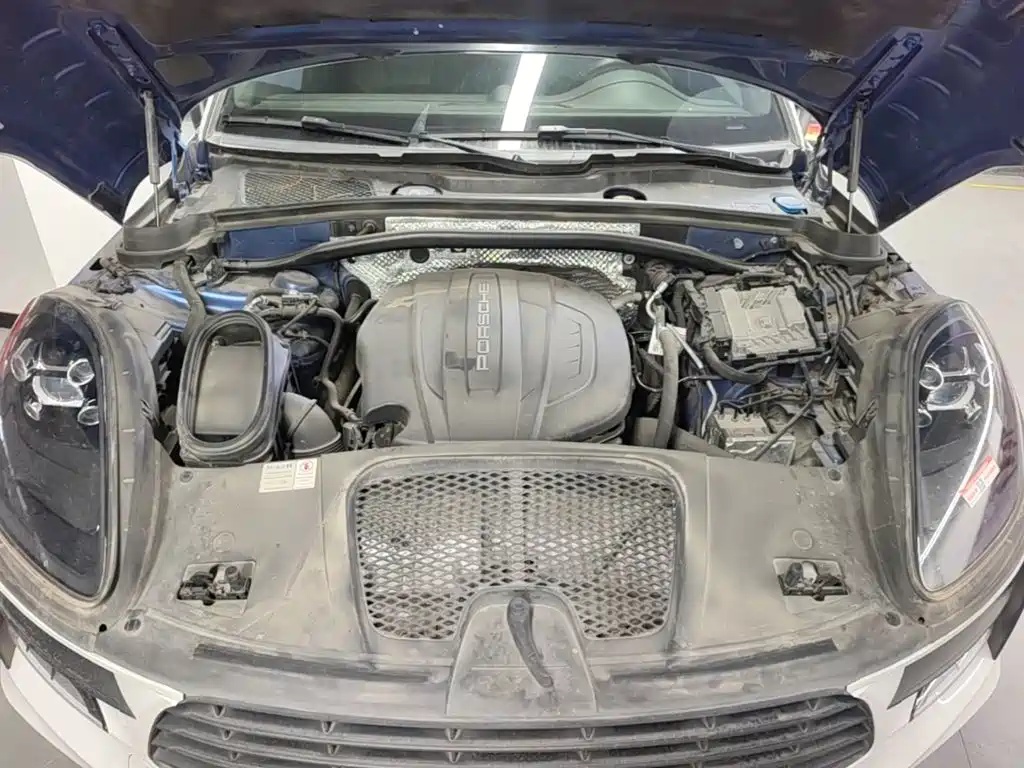 Porsche Macan — миниатюра 20
