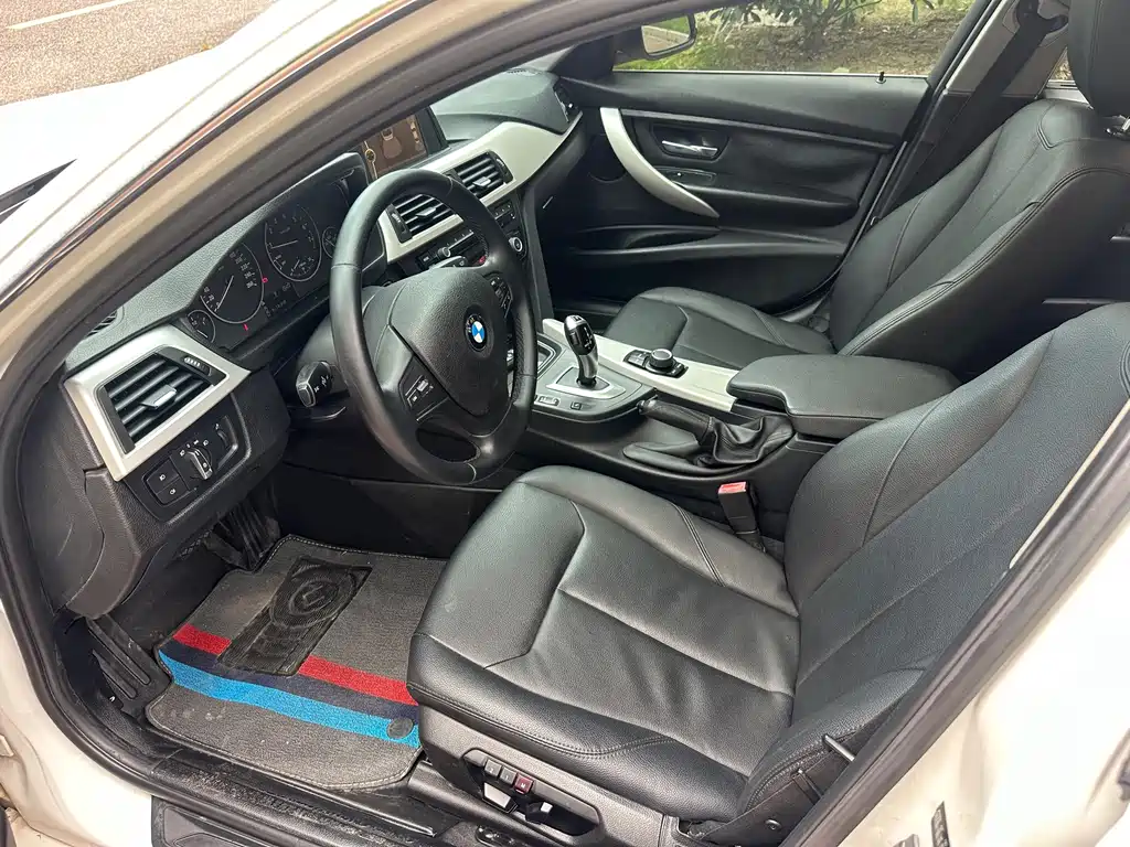 BMW 3 Series — миниатюра 9